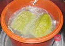 粤式古法田鸡浸凉瓜的做法图解3