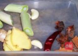 红烧鸡腿茶树菇的做法图解5