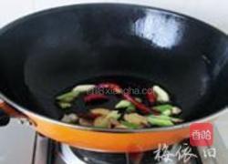 梅菜卤兔腿的做法图解3