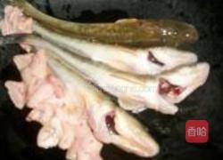 南瓜鱼汤面的做法图解2