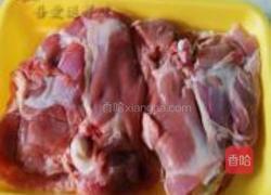 白汁火鸡肉拌意粉的做法图解1