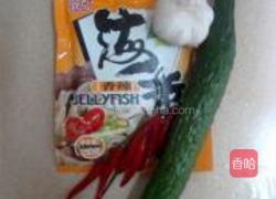 凉拌海蜇黄瓜塔的做法图解1