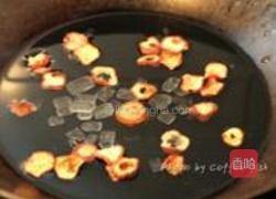 冰糖山楂白玉苦瓜的做法图解2