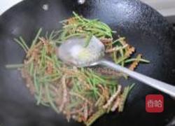芦蒿炒香干的做法图解6
