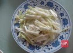 韭黄炒虾仁的做法图解1