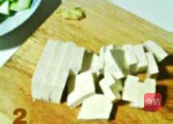 海米丝瓜豆腐汤的做法图解2