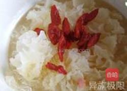 荔枝银耳润肺养颜汤的做法图解3