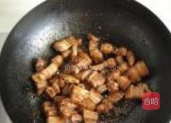 红烧肉焖蛋的做法图解4