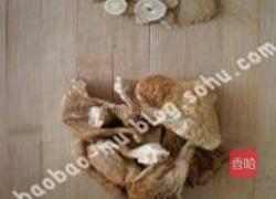 黄芪天麻干蘑鸡架汤的做法图解4