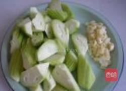 蒜蓉丝瓜的做法图解2