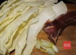 大白菜蒸火腿丝的做法图解1