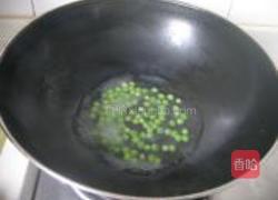 虾球鸡粒炒饭的做法图解5
