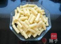 奶香鲜蘑通心粉的做法图解4