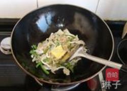 奶香鲜蘑通心粉的做法图解9
