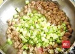 肉丁炒饭的做法图解3