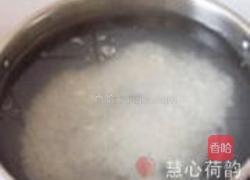 核桃枸杞大米粥的做法图解2