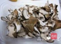 鸡肉蘑菇炒面的做法图解4