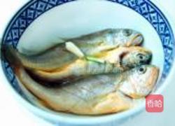 椒盐干炸小黄鱼的做法图解5