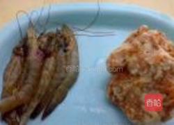 蒜香肉丸虾的做法图解2