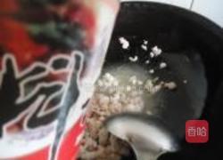 黄豆芽炸酱面的做法图解4
