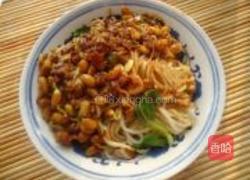 黄豆芽炸酱面的做法图解8