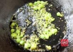 紫甘蓝炒干豆腐的做法图解3