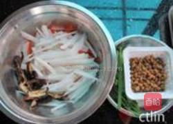 料多味美纳豆汤的做法图解1