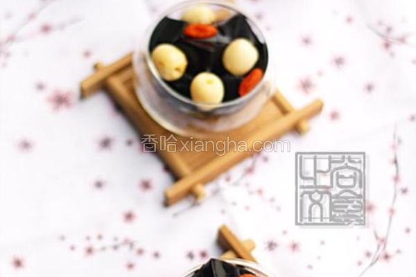 莲子龟苓膏