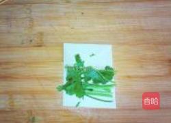 香菜干豆腐卷的做法图解4