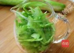 蜂蜜凉渍苦瓜的做法图解3