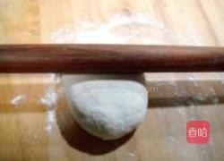 包菜炒面鱼的做法图解5