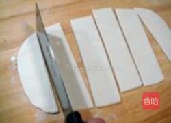 包菜炒面鱼的做法图解7