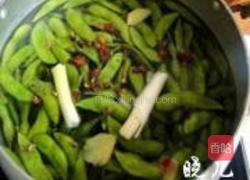盐水麻辣毛豆的做法图解2