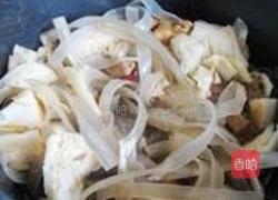 猪肉酸菜炖粉条的做法图解6