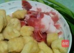 小蔬肉片汤的做法图解1