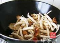 咸肉茶树菇的做法图解6