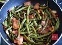 干煸豆角的做法图解7