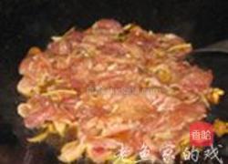 鸡皮果炒肉的做法图解3