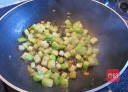 蒜头豆豉合掌瓜的做法图解6