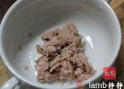 金枪鱼紫菜蛋花汤的做法图解1