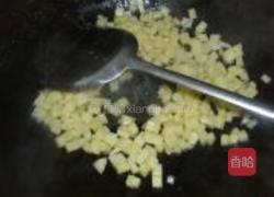 土豆鱼丸炒饭的做法图解7