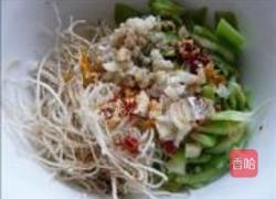 凉拌蒜须芥菜兜皮的做法图解5
