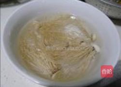 凉拌蒜须芥菜兜皮的做法图解1