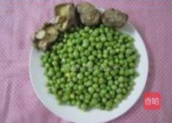 豌豆香菇鸡片的做法图解2