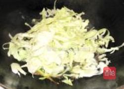 酸辣包菜丝的做法图解5