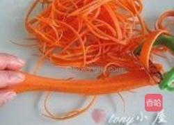自制干胡萝卜丝小炒的做法图解2