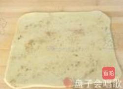 葱香椒盐肉松酥饼的做法图解8