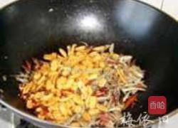 香辣小鱼干的做法图解8