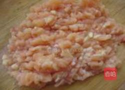 鸡肉丸的做法图解1