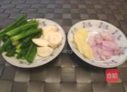 彩椒牛肉片的做法图解3